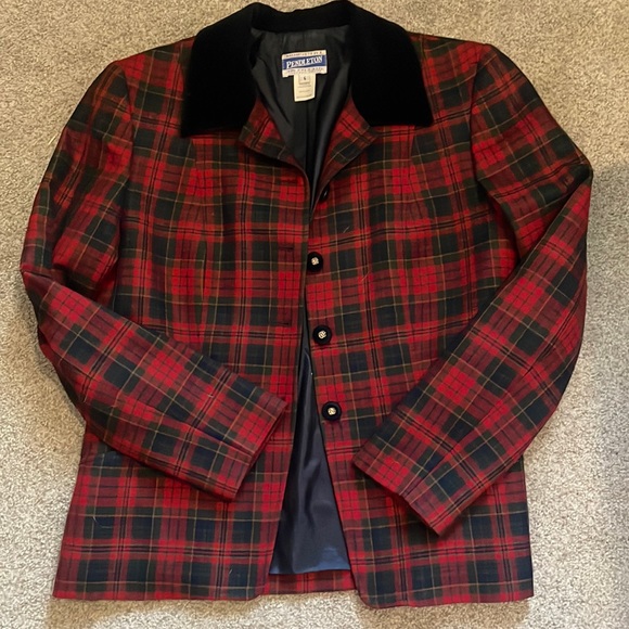 Pendleton Jackets & Blazers - Vintage Pendleton Jacket!